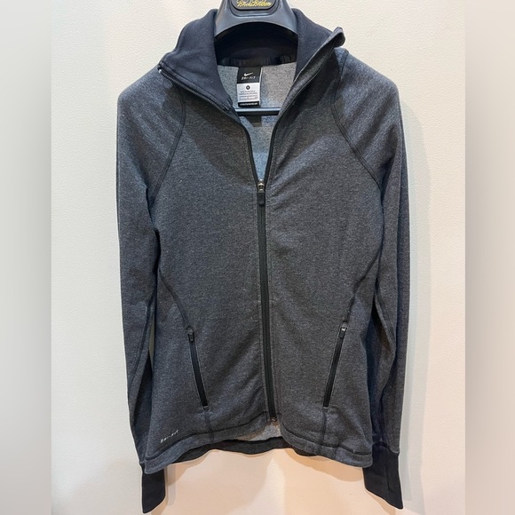 Nike Gray Women’s Dri-Fit Zip Jacket - Picture 1 of 8